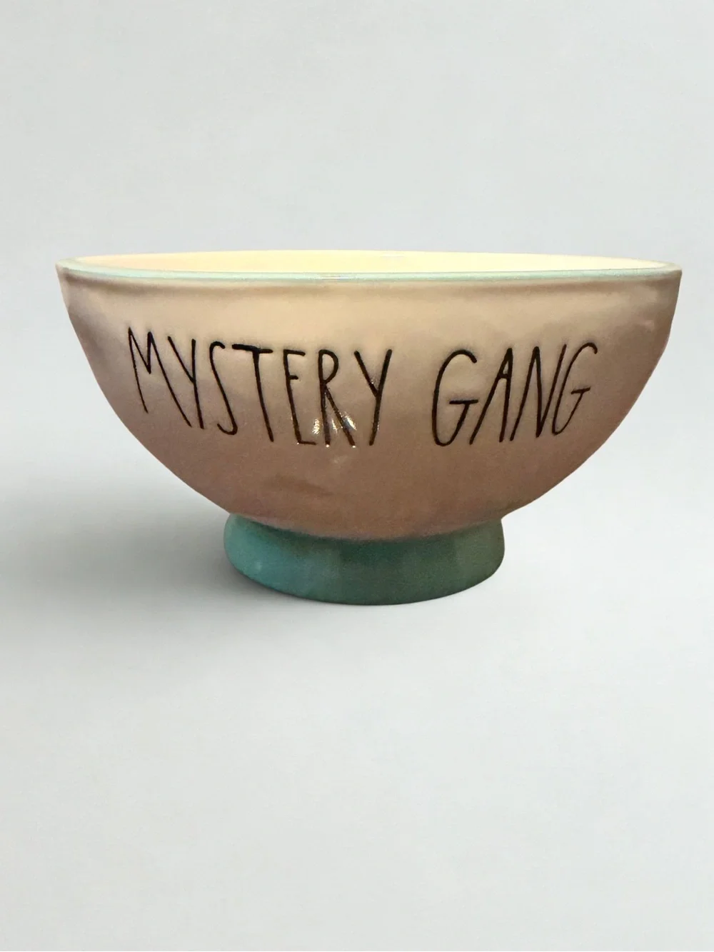 Rae Dunn Scooby Doo mystery gang bowl